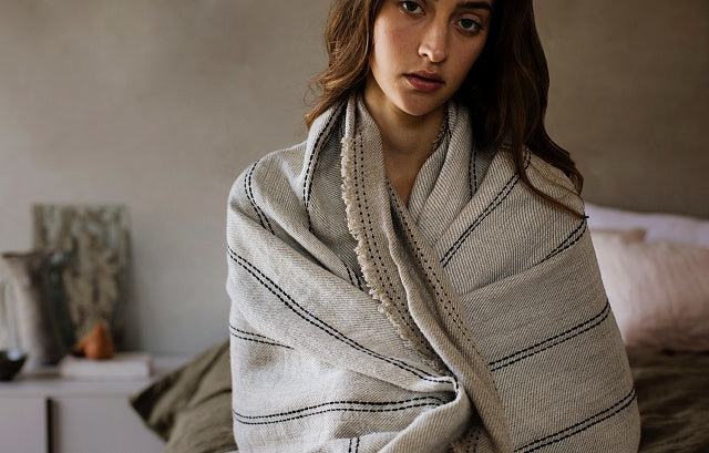 Mira Linen Throw