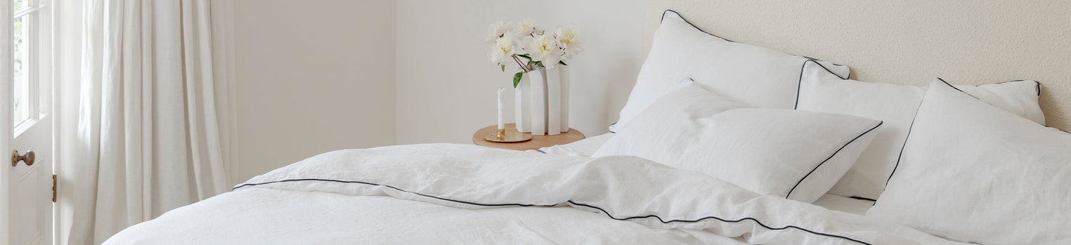 Piped Linen Flat Sheet With Border