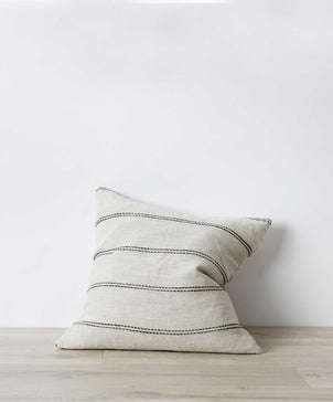 files/1-Cushion-Ana.jpg
