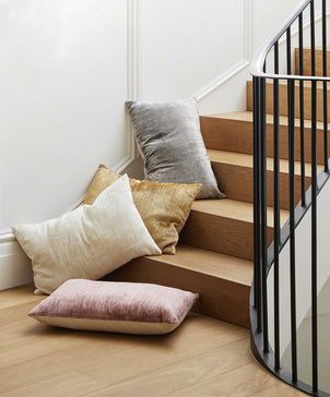 files/17-Talik-Mist-Cushion-04_8d3c029d-85e2-48b6-a424-4e271d2d8e9e.jpg