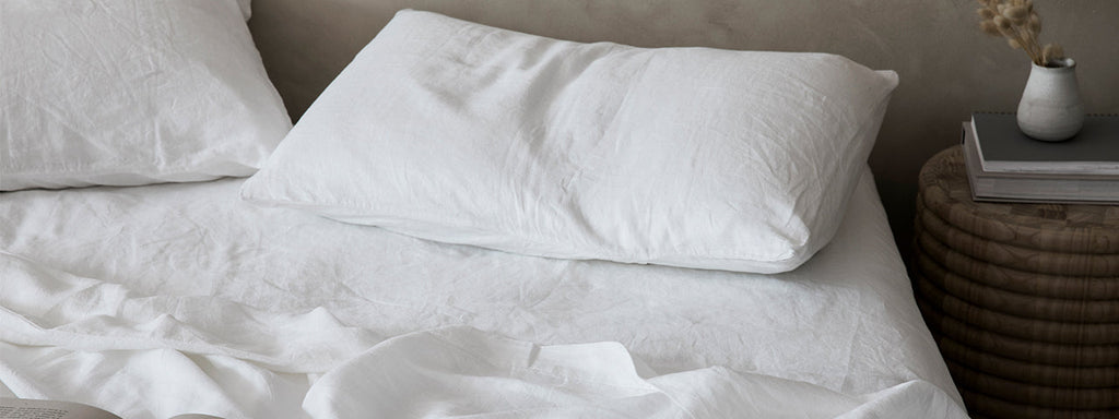 COLOUR CRUSH | White