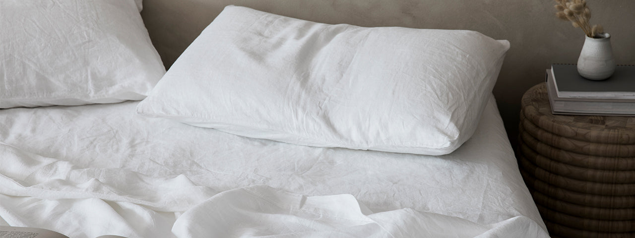 COLOUR CRUSH | White