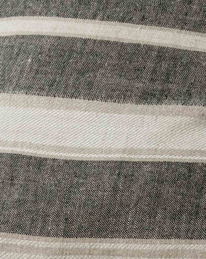 files/09-Mira-Enzo-Cushion-02_1.jpg