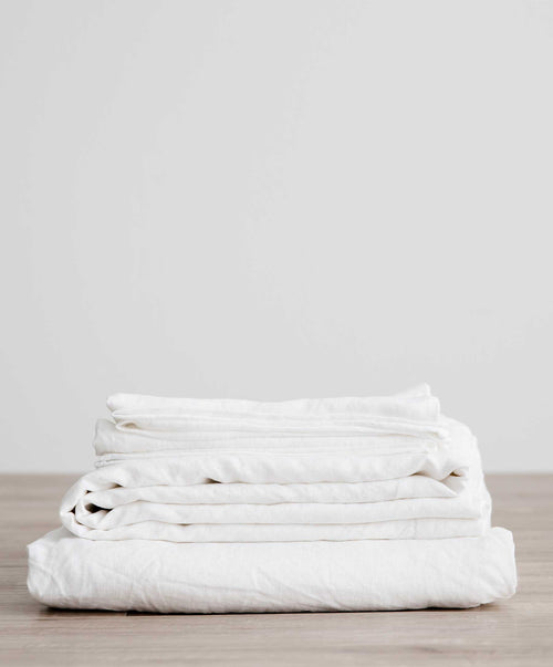 Linen Sheet Set with Pillowcases - white.