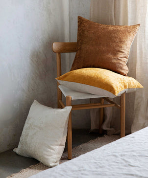 files/16-Talik-Cream-Cushion-04.jpg