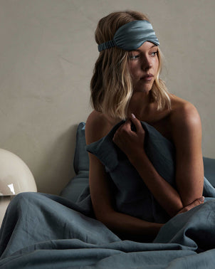 files/Bluestone-Silk-Flip-and-Eye-Mask-with-model-web.jpg