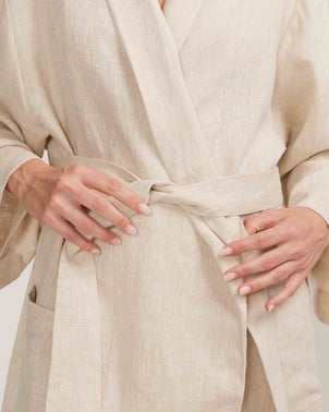 files/CULTIVER-Robe-Natural-05_9b04a9da-8785-4146-a0a2-62dfe7fd9d5a.jpg