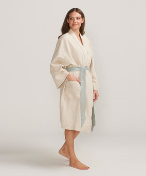 files/CULTIVER-Robe-Natural_Seafoam-02.jpg