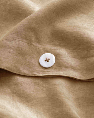 files/DuvetCoverSANDButtonDetail4.jpg