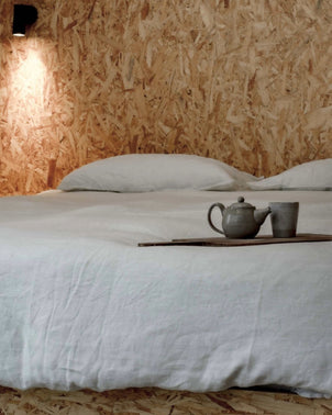files/Duvet_Smoke.jpg