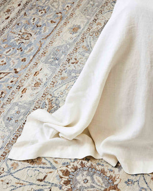 files/Heavyweight-Bedcover-Ivory-04_1.jpg