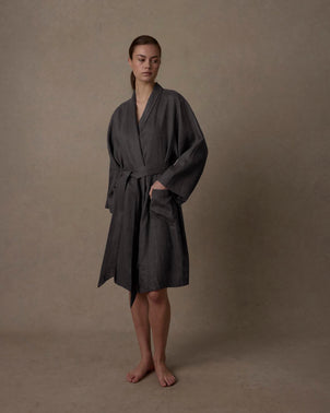 files/Linen-Robe-Slate-Midi-01_bfb77aae-5472-4e8c-bfa6-b05e92717cf1.jpg
