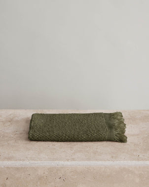 files/LinenHandTowelFOREST_675f46e4-5b2a-456e-b828-6099a74ef5d1.jpg