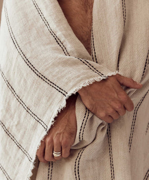 Man using the mira throw to wrap him. 