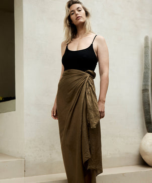 files/Pareo-Olive-02_9942daa0-2e6d-464a-9d9e-92ee498a5f5f.jpg