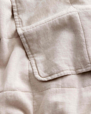 files/QuiltedBedcoverNaturalCornerDetail_1.jpg
