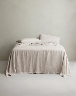 files/Sheet_Set_Sky_Natural_on_Bed_2.jpg