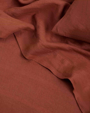 files/Sienna-Flat_c3bd1441-3d57-49df-ae94-01ff4b33fc68_1.jpg