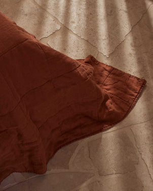 files/Sienna-Quilted-02_2.jpg