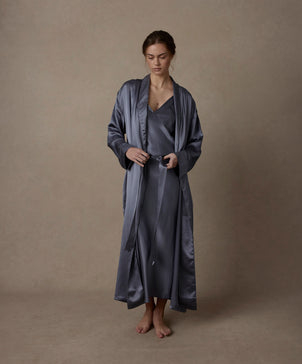 files/Silk-Robe-Steel-Blue-06.jpg