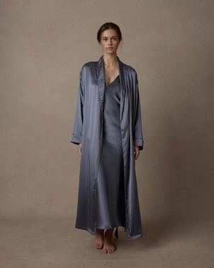 files/Silk-Slip-Steel-Blue-05_2e1e615d-7d69-4dbd-bbd9-8e7a14c2cb4e.jpg
