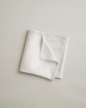 files/SilkLinenFlipPillowcaseIVORYFoldedOverhead_1.jpg