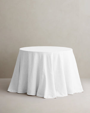 files/TableclothRoundWHITEStyledonTable.jpg