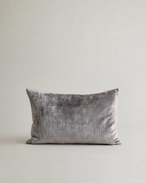 files/Talik_Cushion_Cover_Rectangle_Mist_Sitting.jpg