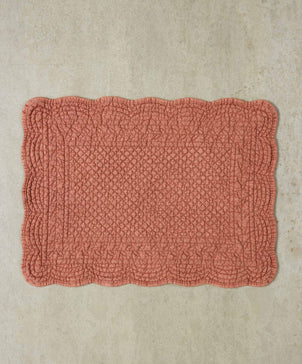 files/scallop_placemat_flatlay_sienna_web.jpg
