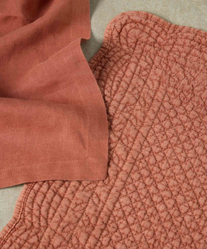 files/scallop_placemat_napkin_sienna_web.jpg